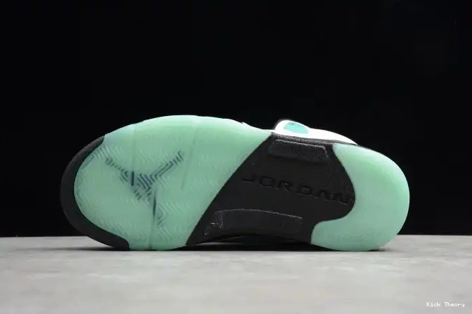 Kicked Out Shoe Store Jordan Air Green CN2932-100 Island 5 0619